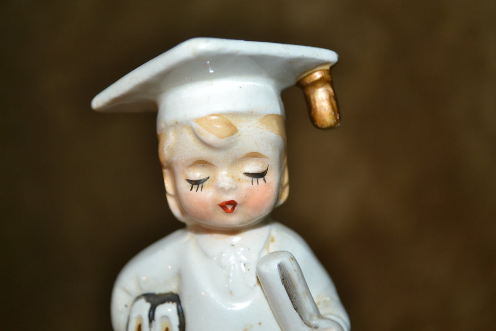 Graduate figurine / girl / dressed in white / cap and gown / Etsy