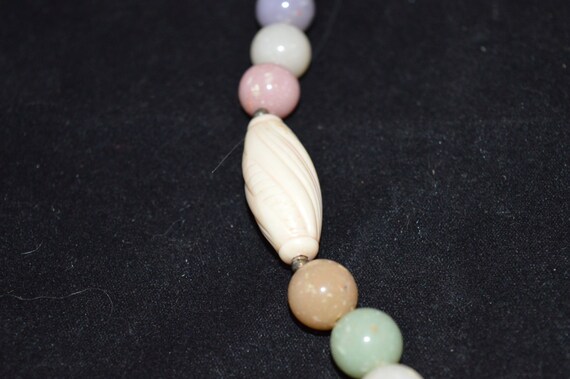 Pastel bead necklace / pink beads / green beads /… - image 2