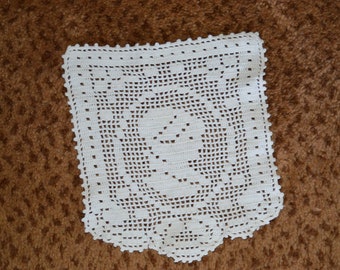 Crocheted doily / rectangular / off-white / silhouette / 10&quot; x 9&quot; / doily / crochet / handmade / small doily / vintage doily / cotton