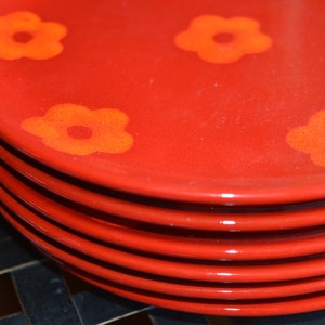 Waechtersbach / red / plates / bowls / made in Germany / Set of 6 bowls / soup / ice cream / 6&quot; diameter / red / Germany / bowls / tableware
