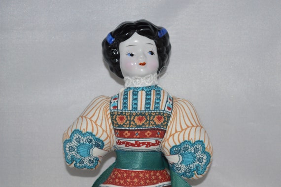 avon ceramic dolls