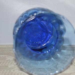 Cobalt blue vase / squatty shape / swirling lines / 6 inch / cobalt blue / vase / blue vase / 6 inch vase / 6 inch blue vase / glass vase image 3