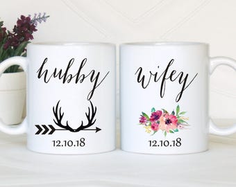 Hubby and Wifey mugs, Husband and Wife mugs, Couples Gift, Mr and Mrs mugs, Newlyweds gift, Newlyweds mugs, Bridal Shower gift, Hubs Wifey
