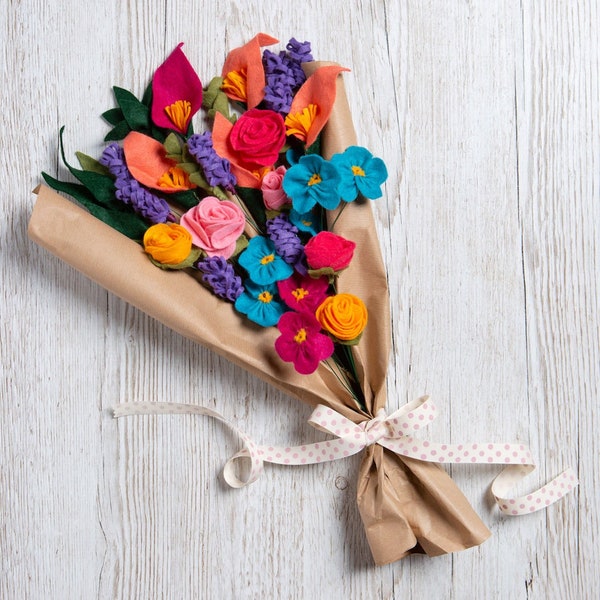 DIY Felt Flowers Kit. Mother’s Day Bouquet. Bunch of Felt Flowers. Pattern & Felt Kit By Wool Couture