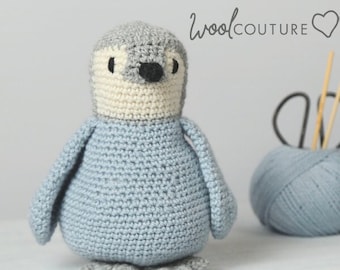 Patrón de crochet en PDF para el pingüino Poppy. Hermoso patrón de amigurumi. Patrón de crochet para pingüino de nivel intermedio, descargable por Wool Couture.