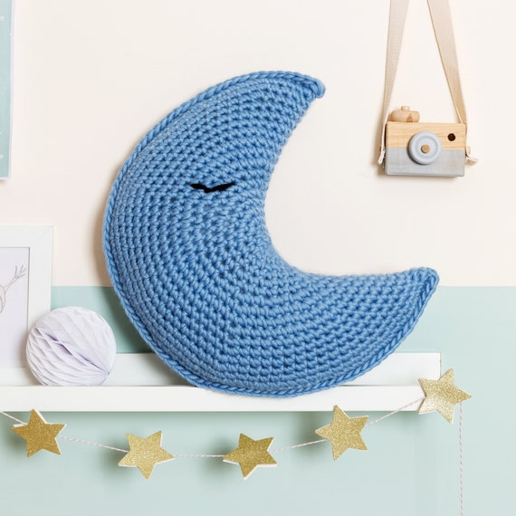 Baby Blue Super Chunky Yarn. Cheeky Chunky Yarn by Wool Couture