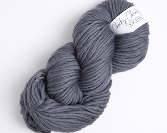 1 Spool 200 G Reflective Yarn Both Sides Nm 35 Grey 35.000 M/kg on a Cone 