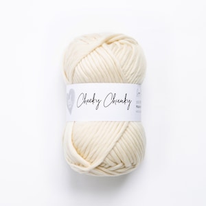 Cream Super Chunky Yarn.  Cheeky Chunky Yarn by Wool Couture. 100g Ball Chunky Yarn in White Cream.  Pure Merino Wool.