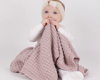 Baby Blanket Knitting Kit. Waffle Baby Blanket Knitting Kit. Easy knitting kit. Pattern by Wool Couture