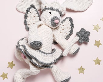 Animal Crochet Kit. Bunny Crochet Set. Giant Winter Bunny Crochet Pattern by Wool Couture. Newborn Gift