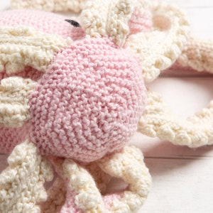 Robyn Octopus Breiset. Amigurumi Octopus. Dieren breiset. Eenvoudig breipakket. Babyshower cadeau. Baby patroon van Wool Couture afbeelding 4