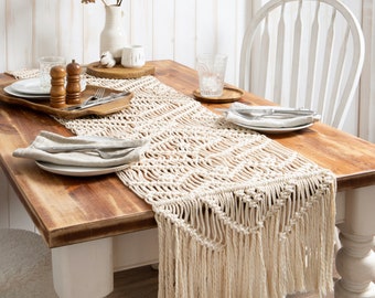 Kit de chemin de table en macramé. Kit macramé intermédiaire. Fabriqué par Wool Couture.