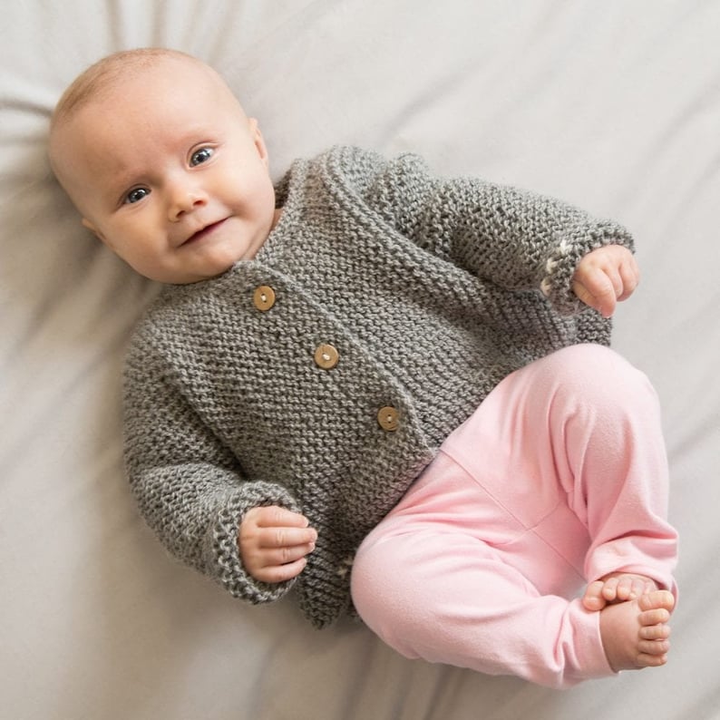 Lilly kofta stickmönster PDF | Lätt att ladda ner stickmönster för babyer | Enkel nivå | Mönster från Wool Couture bild 4