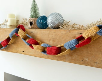 Knitted Paper Chain Kit. How To Knit Paper Chains For Beginners. Christmas Paper Chain Knitting Kit By Wool Couture