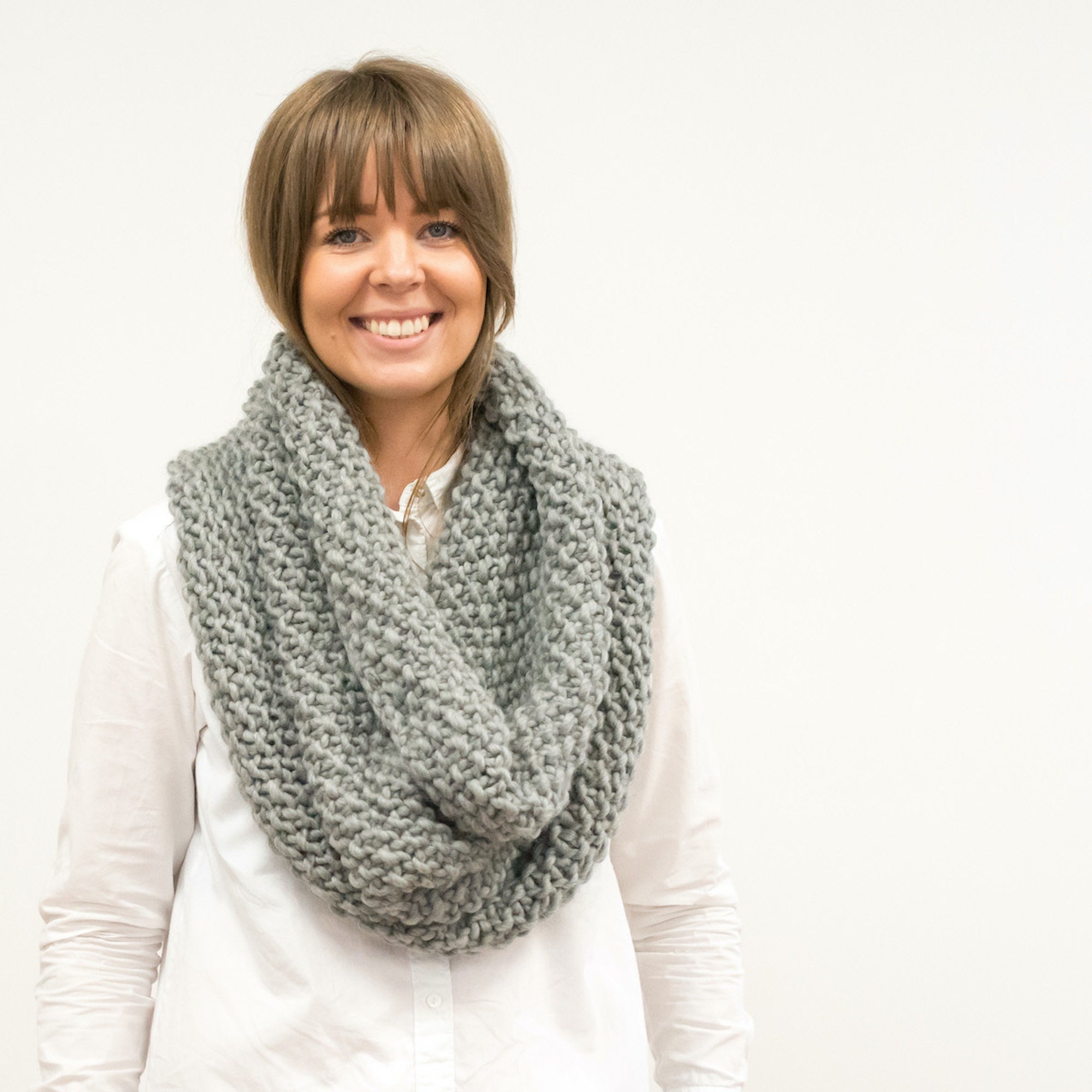 Cowl Knitting Kit for Beginners. Infinity Scarf Knit Kit. Etsy UK