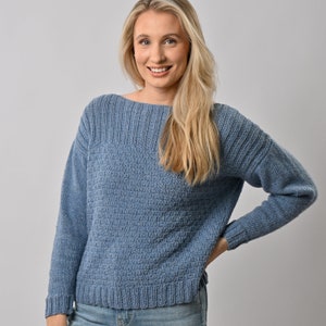 Jumper Knitting Kit.  Sweater Knit Kit.  Easy Knitting kit.  Summer Jumper Craft kit. Wool Couture.