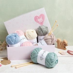 Lionel Lamb Knitting Kit. Amigurumi sheep. Knitting pattern. Animal knitting kit. Intermediate knitting kit. Baby shower gift. Hand knitting image 7