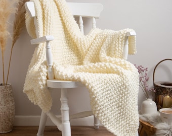 Moss Stitch Blanket Knitting Kit | Beginner Throw Project | Learn To Knit Homeware Pattern By Wool Couture