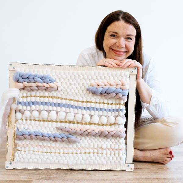 Kit de tissage de métier à tisser. Métier à tisser géant mammouth laineux. Apprenez à encadrer le tissage, la tapisserie. Les débutants apprennent à tisser.