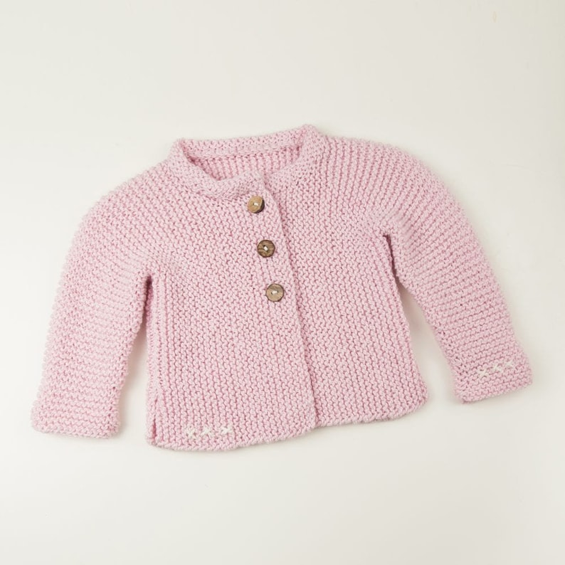 Lilly kofta stickmönster PDF | Lätt att ladda ner stickmönster för babyer | Enkel nivå | Mönster från Wool Couture bild 6