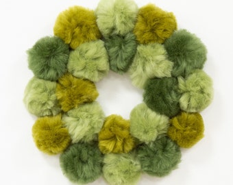 Beginners DIY Christmas Wreath. Easy Pompom Wreath Craft Kit. Make A Christmas Wreath Craft Kit By Wool Couture.