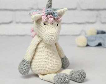 Crochet Kit - Una the Unicorn. Beautiful Amigurumi Kit. Easy Crochet Kit To Make Unicorn. Presented in a Gift Box by Wool Couture.