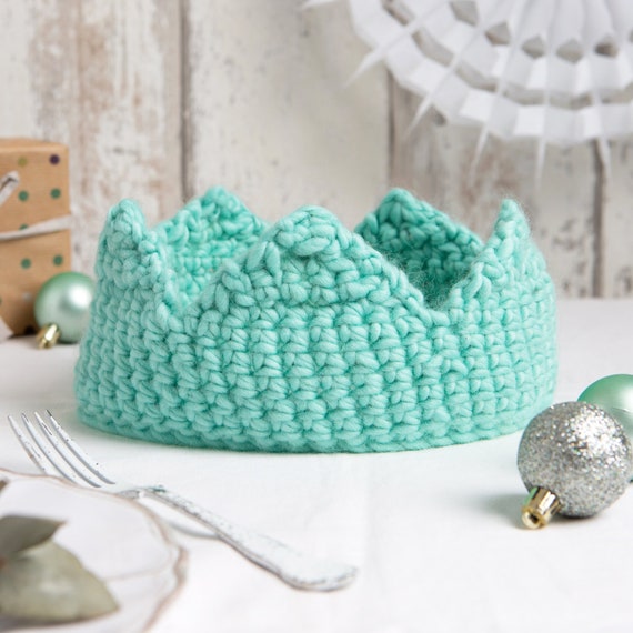 Crown Christmas Crochet Kit. Christmas Dinner Party Hat. Holiday