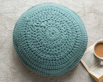 Cushion Crochet Kit. Mandala Pillow Giant Chunky Crochet kit. Merino Wool. Easy crochet pattern by Wool Couture.