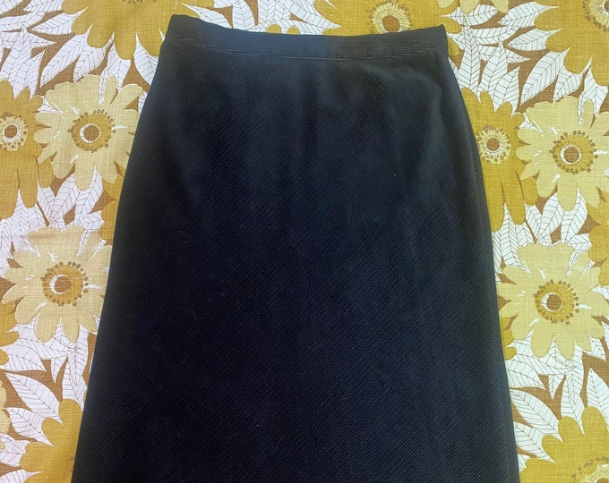 Vintage 90’s Corduroy Skirt by Gap