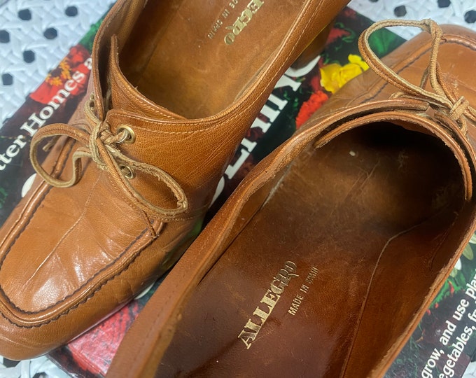 Vintage Leather Oxford Pumps Made in Spain by Allegro