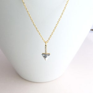 Howlite Stone Necklace,Boho Necklace,Arrow Necklace,Rhinestone Necklace,Gold Necklace,Minimalist Necklace,Tribal Necklace,Native Necklace