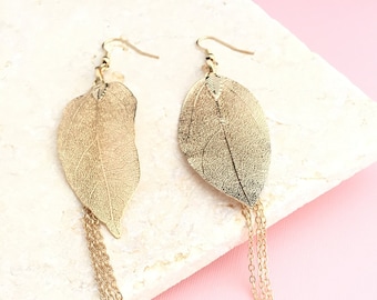 Brincos de folha de ouro, brincos de folha, brincos longos pendurados, brincos de folha longa, brincos longos, brincos de ouro, brincos boho, brincos modernos