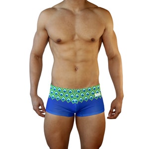 Heren Badpak Box Cut Zwembroek in Pauw Print voor Zwemmen Esthetische Bodybuilding Poseren of Mens Paaldans