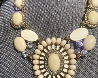 Kate Spade 'Capri Garden' Statement Necklace Bib necklace Adjustable length 15"-20" Choker