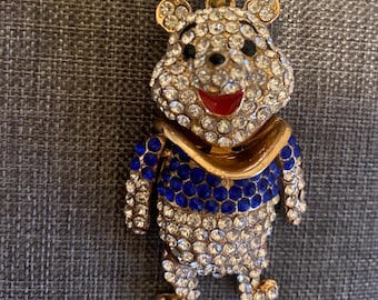 Winnie the Pooh Crystalized Pendant