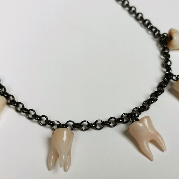 Fake teeth necklace clearance