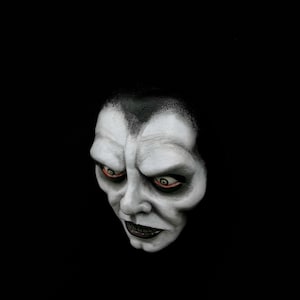 The Exorcist Pazuzu / Captain Howdy wall sculpture, brooch or magnet image 3