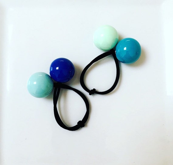 puff ball hair tie