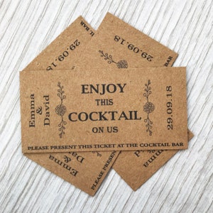 Jetons de boisson cocktail de mariage billets personnalisés Qté 50 - Coupon kraft brun - Party Bar - Carte vintage Floral Chic Bière personnalisée