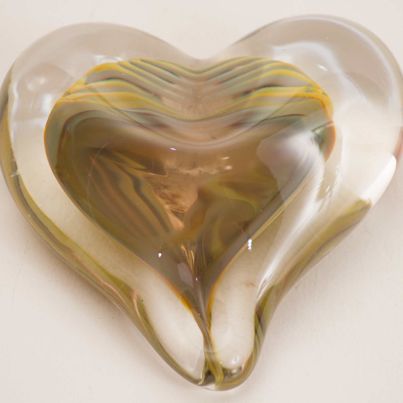 414032 Lovable Hand Blown Glass Heart Sculpture Paperweight Etsy