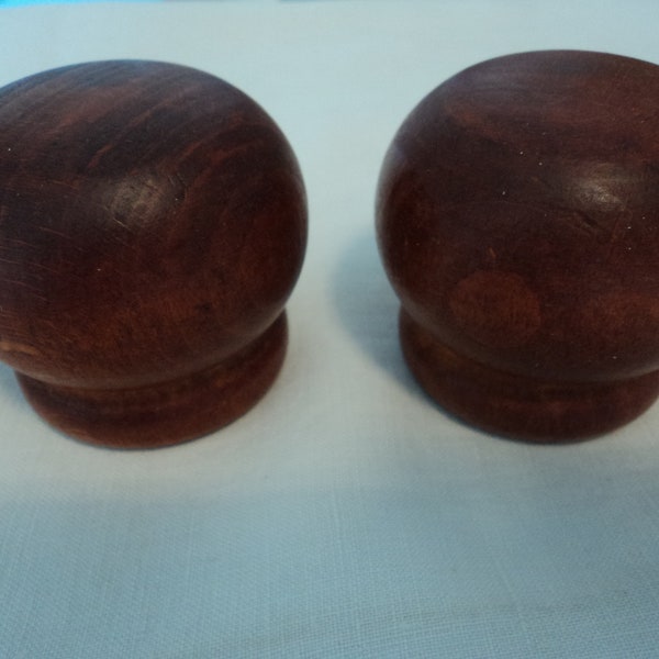 Set of two French vintage wood curtain pole finials for a 35 mm pole (14961) B2 #