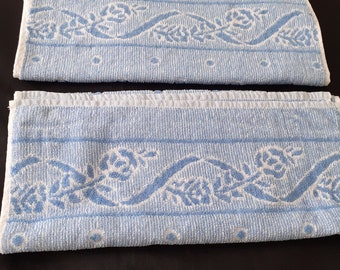 Two French vintage unused blue and white cotton hand towels (19286-19287) G67