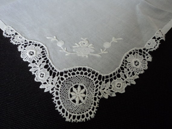 French vintage stunning handmade embroidered lace… - image 1