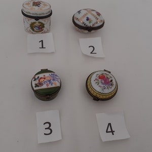 French vintage Porcelain Art collectable pill box