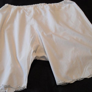 Stunning French Vintage handmade white cotton bloomers / culottes  (15482) UB2