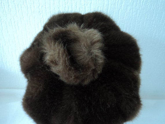 French vintage brown faux fur lined peak hat  (08… - image 3