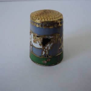 Vintage collectable cloisonne cow thimble (09167-68-69-70) DR5
