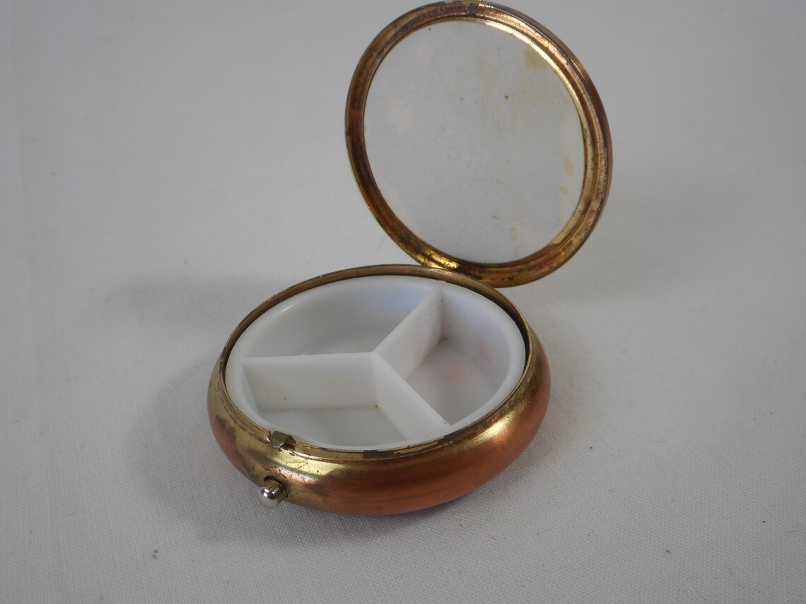 Vintage collectable metal pill box 11801 Etsy