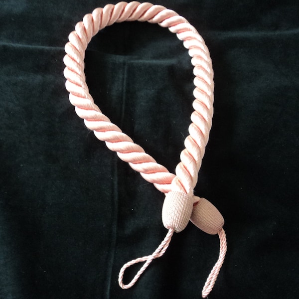 French vintage heavy pink rope curtain tie back (09708) M1