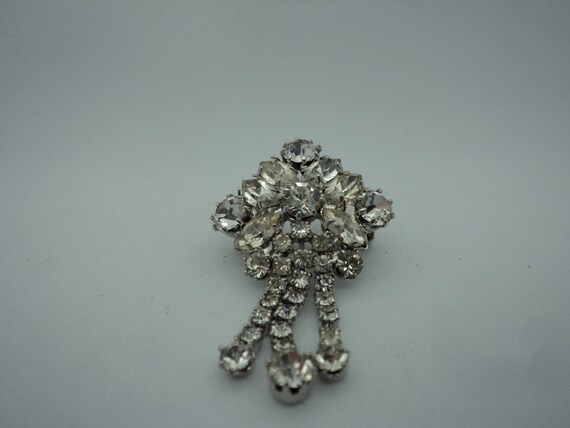 Etsy brooch deals